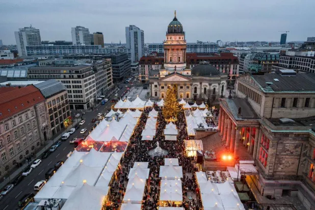 ألمانيا: إحباط مخطط بـ«دوافع إسلاموية» لمهاجمة سوق لعيد الميلاد 