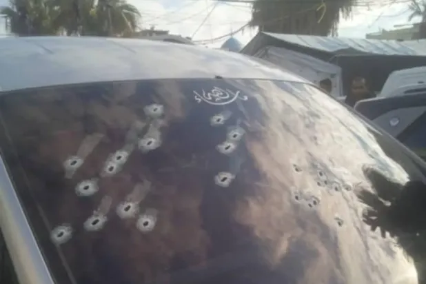 Yarbay Ahmed Zemzem, silahlı kişilerin arabasına açtığı ateş sonucu öldürüldü (Filistin Enformasyon Merkezi)