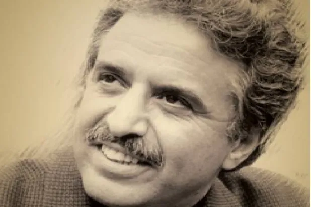 الروائي السعودي أحمد أبو دهمان