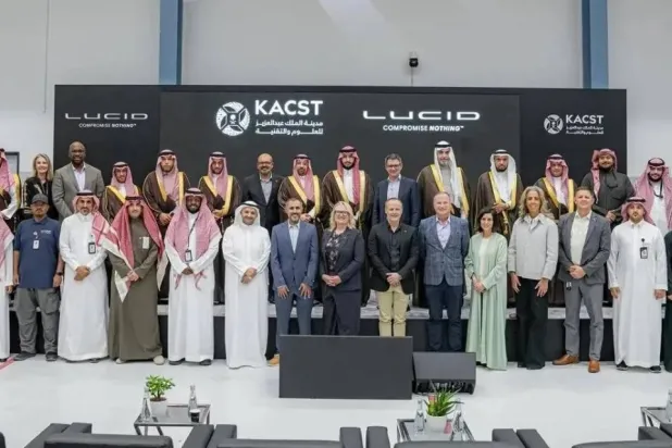 The new center, inaugurated in Riyadh, will carry out high-level research into electric vehicle technology (Asharq Al-Awsat) 