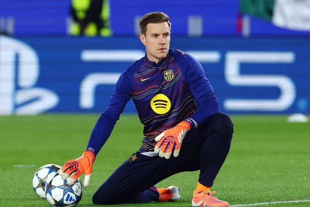 الحارس الألماني مارك أندري تير شتيغن (رويترز)