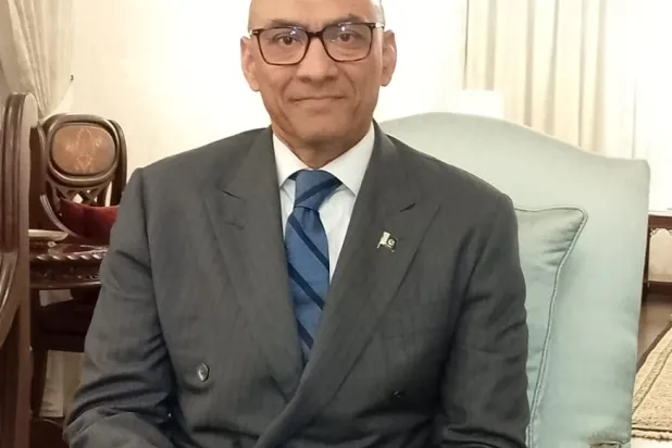 أحمد فاروق السفير الباكستاني لدى السعودية (الشرق الأوسط)