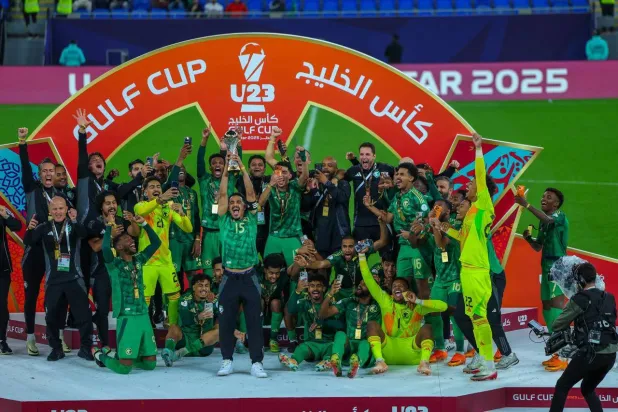 المنتخب السعودي الأولمبي يتوّج بكأس الخليج (الاتحاد السعودي)