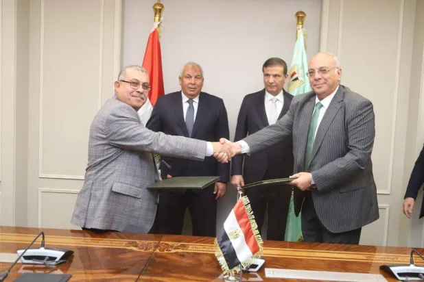 وزارة الزراعة ومحافظة الوادي الجديد توقعان بروتوكولاً لحماية إنتاج الحرير (وزارة الزراعة المصرية)