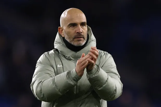 Football - Carabao Cup - Quarter Final - Cardiff City v Chelsea - Cardiff City Stadium, Cardiff, Wales, Britain - December 16, 2025 Chelsea manager Enzo Maresca celebrates after the match. (Action Images via Reuters/Andrew Couldridge)
