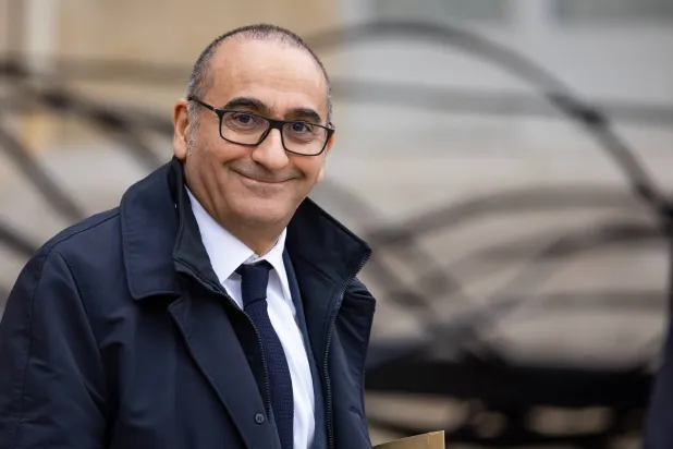  وزير الداخلية الفرنسي لوران نونيز (إ.ب.أ)