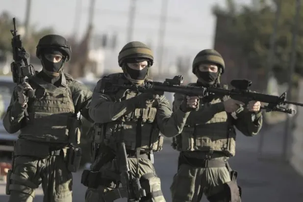 عناصر من قوات الأمن الإسرائيلية (أ.ف.ب - أرشيفية)