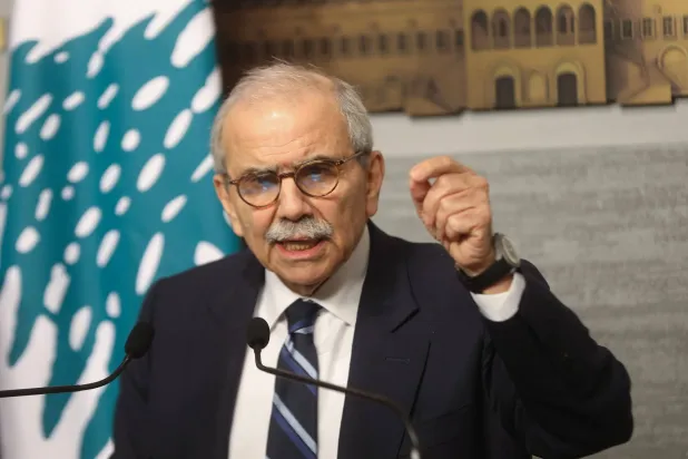 رئيس الحكومة نواف سلام متحدثاً عن مشروع قانون الانتظام المالي واستعادة الودائع (رئاسة الحكومة)