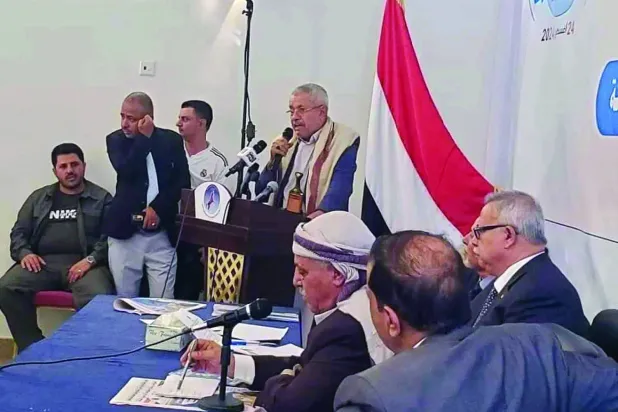 جانب من اجتماعات سابقة لقيادات جناح حزب «المؤتمر الشعبي» في صنعاء (إعلام محلي)