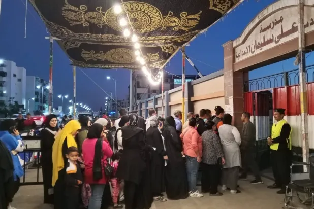 ناخبون في محافظة بورسعيد المصرية خلال المرحلة الثانية لانتخابات مجلس النواب (تنسيقية شباب الأحزاب)