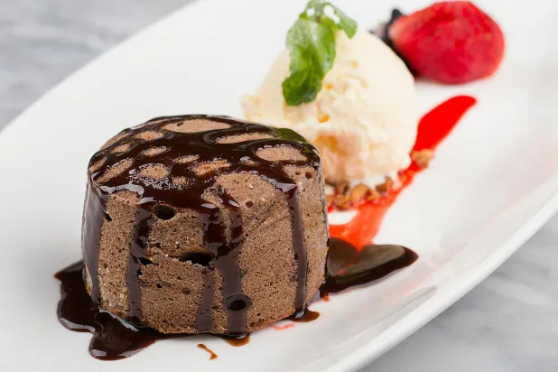 تارت الشوكولاته... فخامةُ المذاق على موائد الأعياد