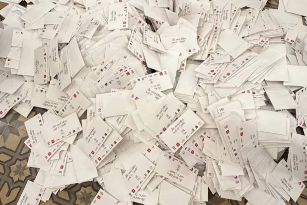 مجموعة من الرسائل كتبها الأولاد لـ«سانتا كلوز» (بترونيات)
