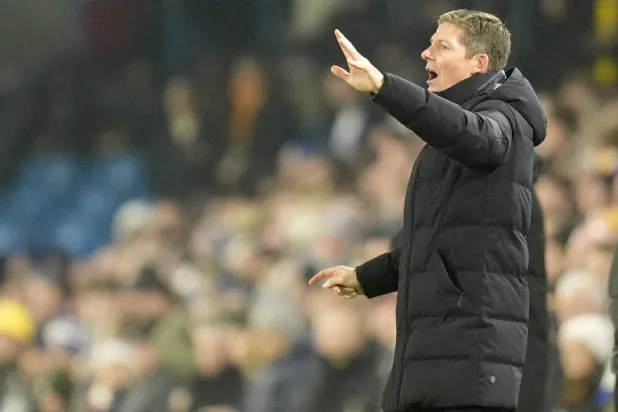 النمساوي أوليفر غلاسنر مدرب كريستال بالاس (د.ب.أ)