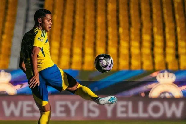 الجناح البرازيلي الشاب ويسلي (الشرق الأوسط)