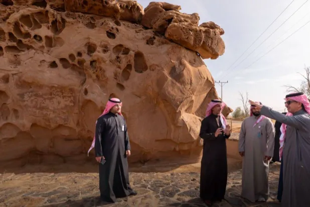 إنفاق السياح يلامس 10 مليارات دولار في وسط السعودية منذ بداية العام