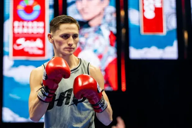 The open training sessions are part of the Fight Week program - SPA