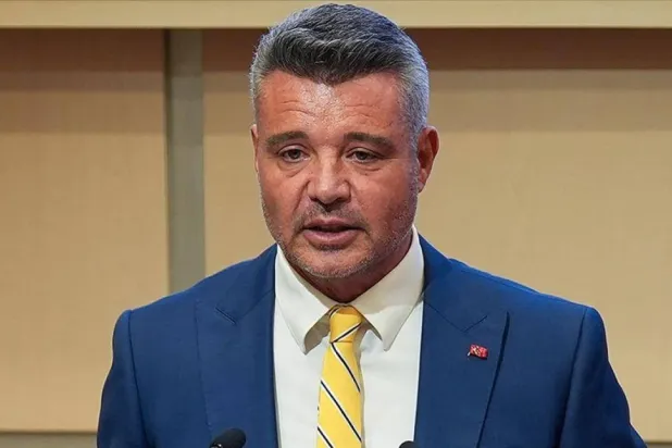 ساداتين ساران (فنربخشة التركي)