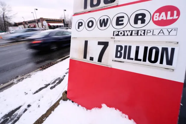 Powerball büyük ikramiyesinin değeri 1,817 milyar dolara ulaştı (AP)