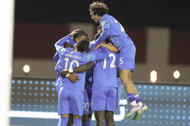 فرحة نيوم بالهدف الأول (تصوير: عدنان مهدلي)