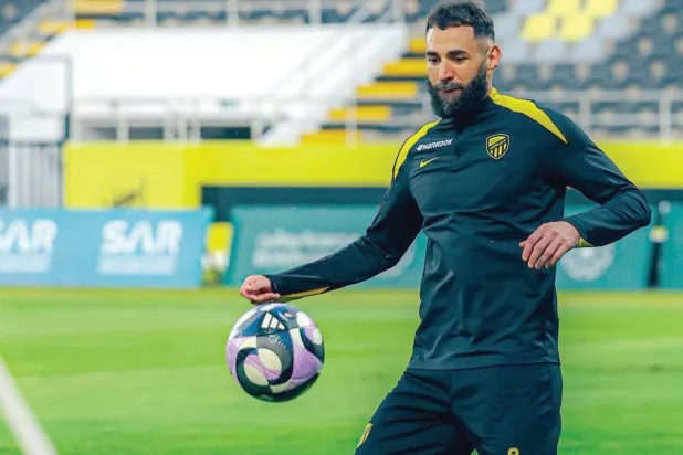 
بنزيمة خلال تدريبات الاتحاد الأخيرة (موقع النادي)