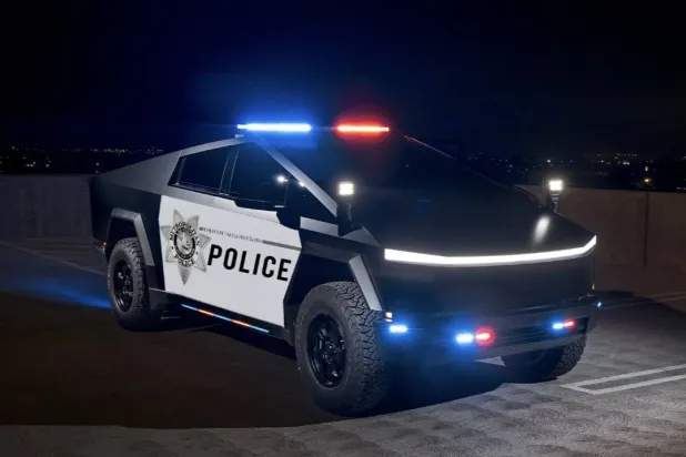 سيارات «تسلا سايبرتراك» في لاس فيغاس (حساب قائد الشرطة كيفن ماكماهيل)