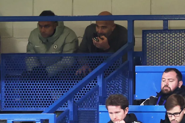 ماريسكا قاد تشيلسي من المدرجات (رويترز)