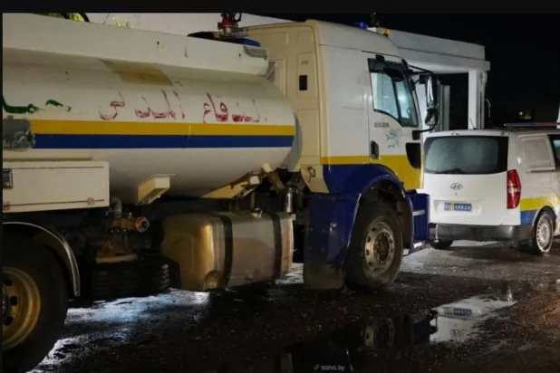 عربات الإسعاف والدفاع المدني السوري على الحدود السورية اللبنانية (سانا)