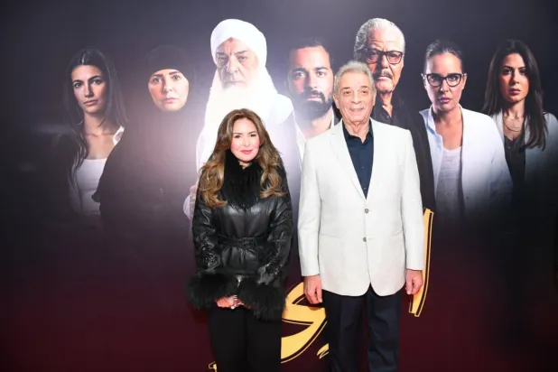 محمود حميدة وصابرين في العرض الخاص للفيلم (الشركة المنتجة)