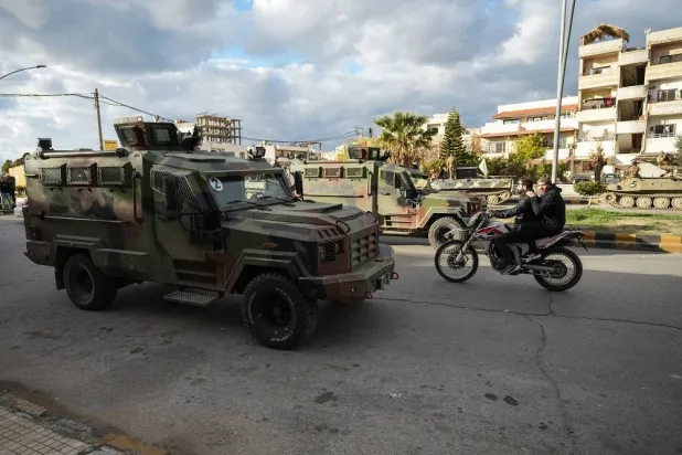 Syrian security forces are deployed in the city of Latakia, Syria, 28 December 2025. (EPA) 
