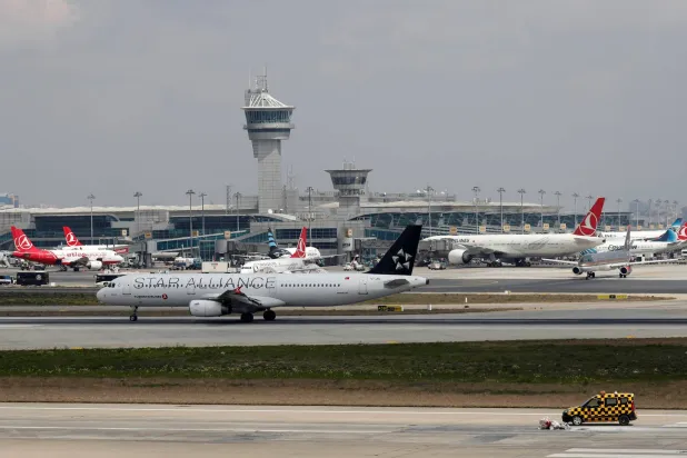 طائرات في مطار أتاتورك في إسطنبول في 3 أبريل 2019 (رويترز - أرشيفية)