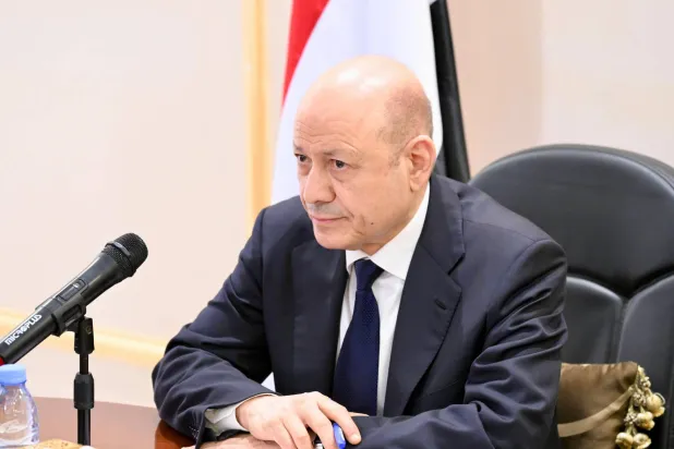 العليمي طلب تدخلاً عسكرياً من تحالف دعم الشرعية لحماية حضرموت (سبأ)