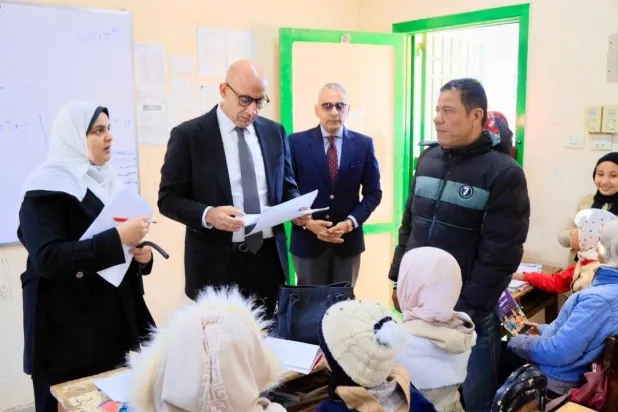 ضبط منظومة الامتحانات أولوية حكومية في مصر مع تعدد أساليب الغش المبتكرة (وزارة التربية والتعليم)