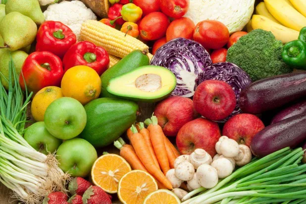 الفواكه والخضراوات تساعد على انتظام عملية الهضم خلال الشتاء (جامعة ماريلاند)