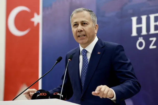 وزير الداخلية التركي علي يرلي كايا (من حسابه في إكس)