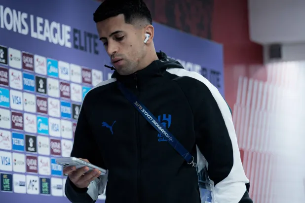 جواو كانسيلو قد يرحل عن صفوف الفريق بسبب القائمة (نادي الهلال) 