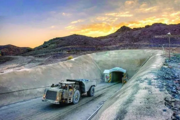 أحد مواقع التعدين في السعودية (الشرق الأوسط)