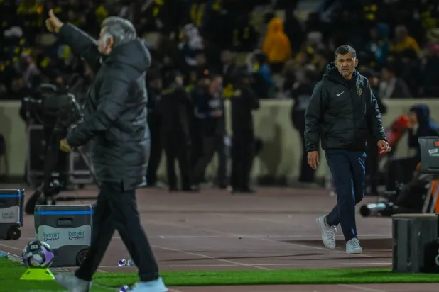 البرتغالي سيرجيو كونسيساو مدرب فريق الاتحاد (تصوير: علي خمج)