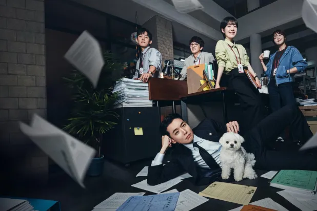 Pro Bono, izleyicilerin oylarıyla IMDb'de 10 üzerinden 7,9 puanda (Netflix)