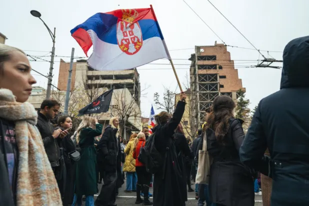 Öğrencilerin liderliğindeki aktivistler, Kushner'ın projesini protesto etmişti (AFP)