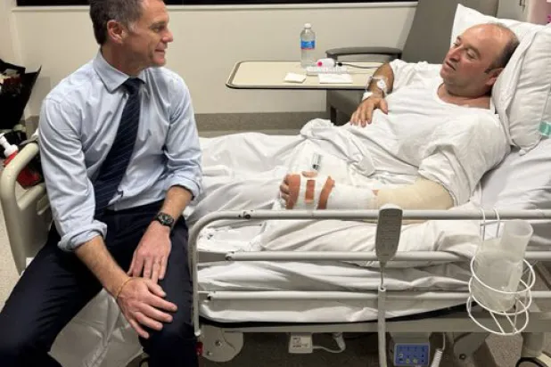 Bondi Plajı saldırganına müdahale ederken yaralanan Ahmed el-Ahmed, ameliyat edildi