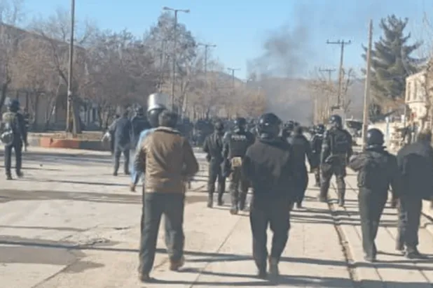 احتجاجات في لردغان بمحافظة جهار محال وبختياري غرب البلاد (فارس)