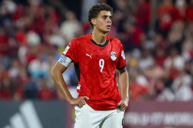 لاعب الأهلي المصري حمزة عبد الكريم (منصة إكس)