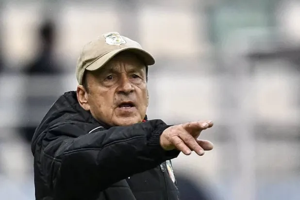 غيرنوت روهر المدير الفني لمنتخب بنين (أ.ف.ب)