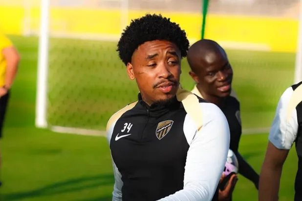  لاعب نادي الاتحاد الهولندي ستيفن بيرغوين (نادي الاتحاد)