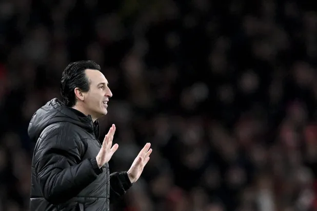 الإسباني أوناي إيمري مدرب أستون فيلا (إ.ب.أ)