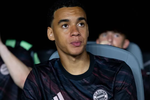 جمال موسيالا لاعب فريق بايرن ميونيخ الألماني (د.ب.أ)