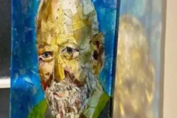 غراهام هول أحد «الأبطال غير المقدَّرين» (مجلس الفنون في جزيرة مان)