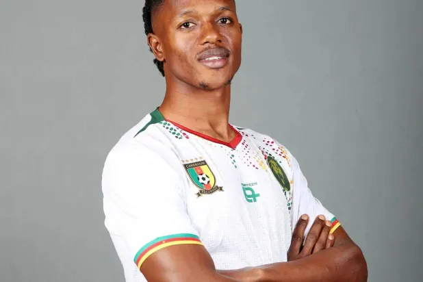 تشي مالون فوندو نجم الكاميرون (كاف)