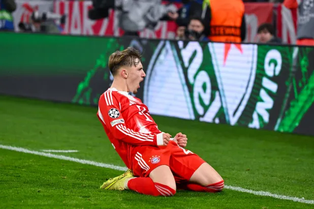 لينارت كارل (د.ب.أ)