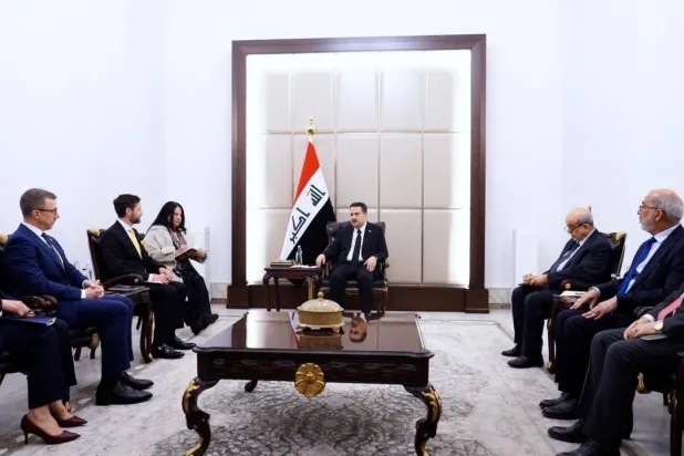 السوداني خلال استقباله وفد شركة «شيفرون» الأميركية (إكس)